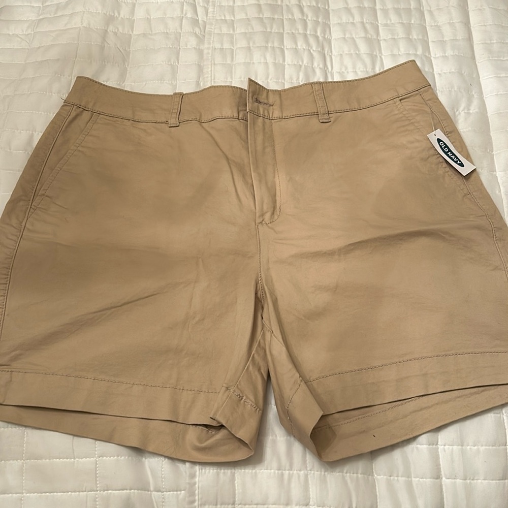 Old Navy chino shorts. Size 12. High rise. 5” inseam. Brand new with tags.